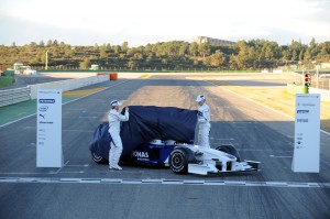 BMW F1.09 unwrapping